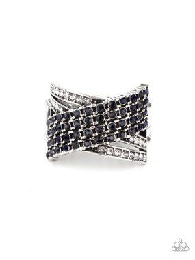 Paparazzi Ring (R215)